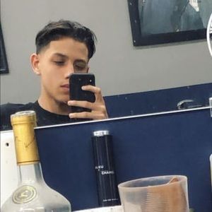 Meet your Posher, Daniel